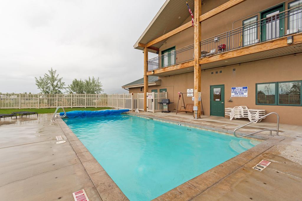 Pony Express Rv Resort North Salt Lake ภายนอก รูปภาพ