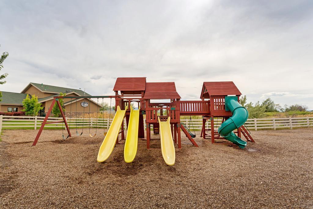 Pony Express Rv Resort North Salt Lake ภายนอก รูปภาพ