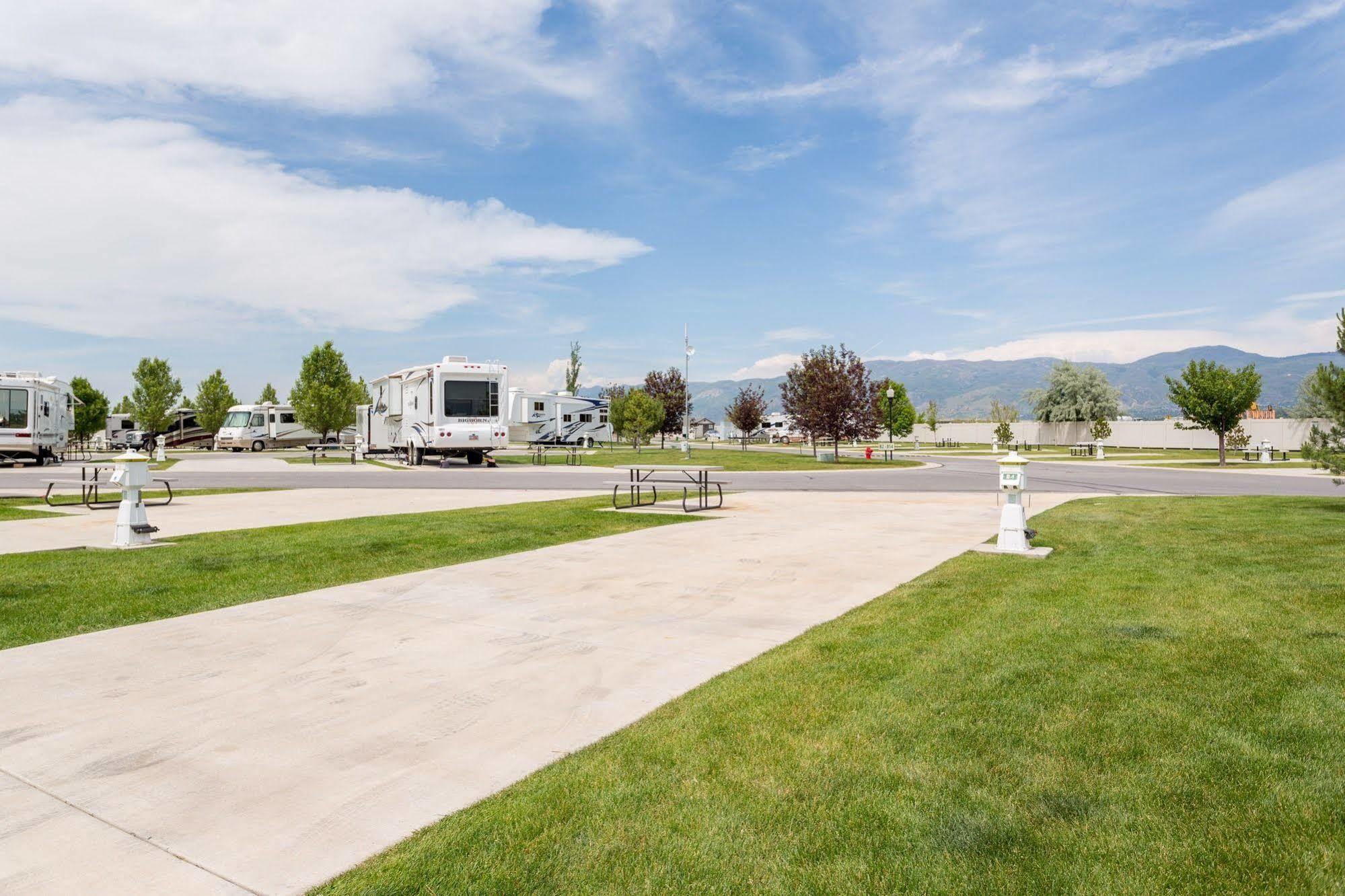 Pony Express Rv Resort North Salt Lake ภายนอก รูปภาพ